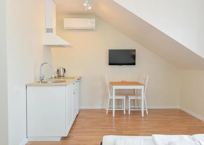 Liepu 16 * פלאנגה