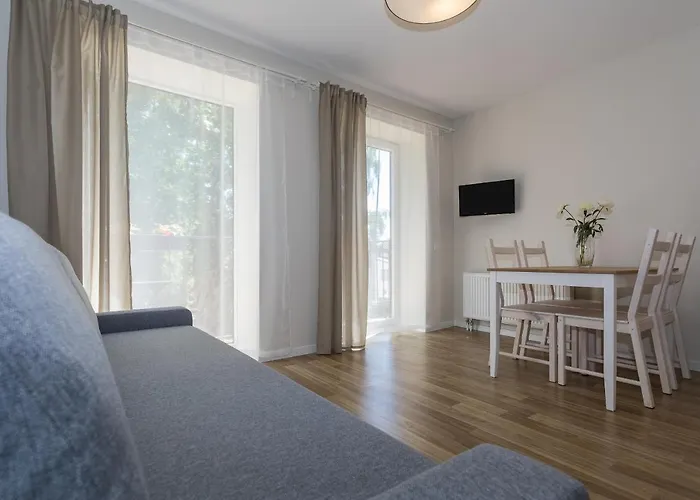 Liepu 16 * פלאנגה