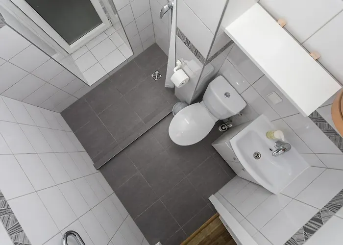 Liepu 16 بالانغا